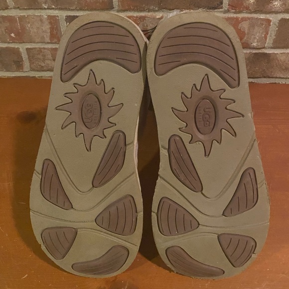 UGG Knightsbridge - Picture 6 of 9